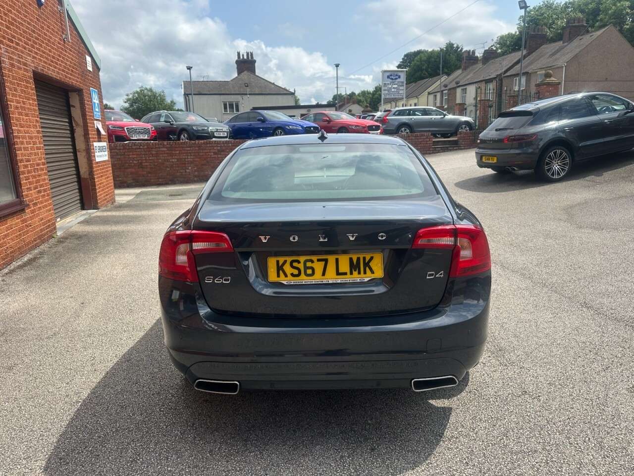 2017 VOLVO S60 2017 VOLVO S60