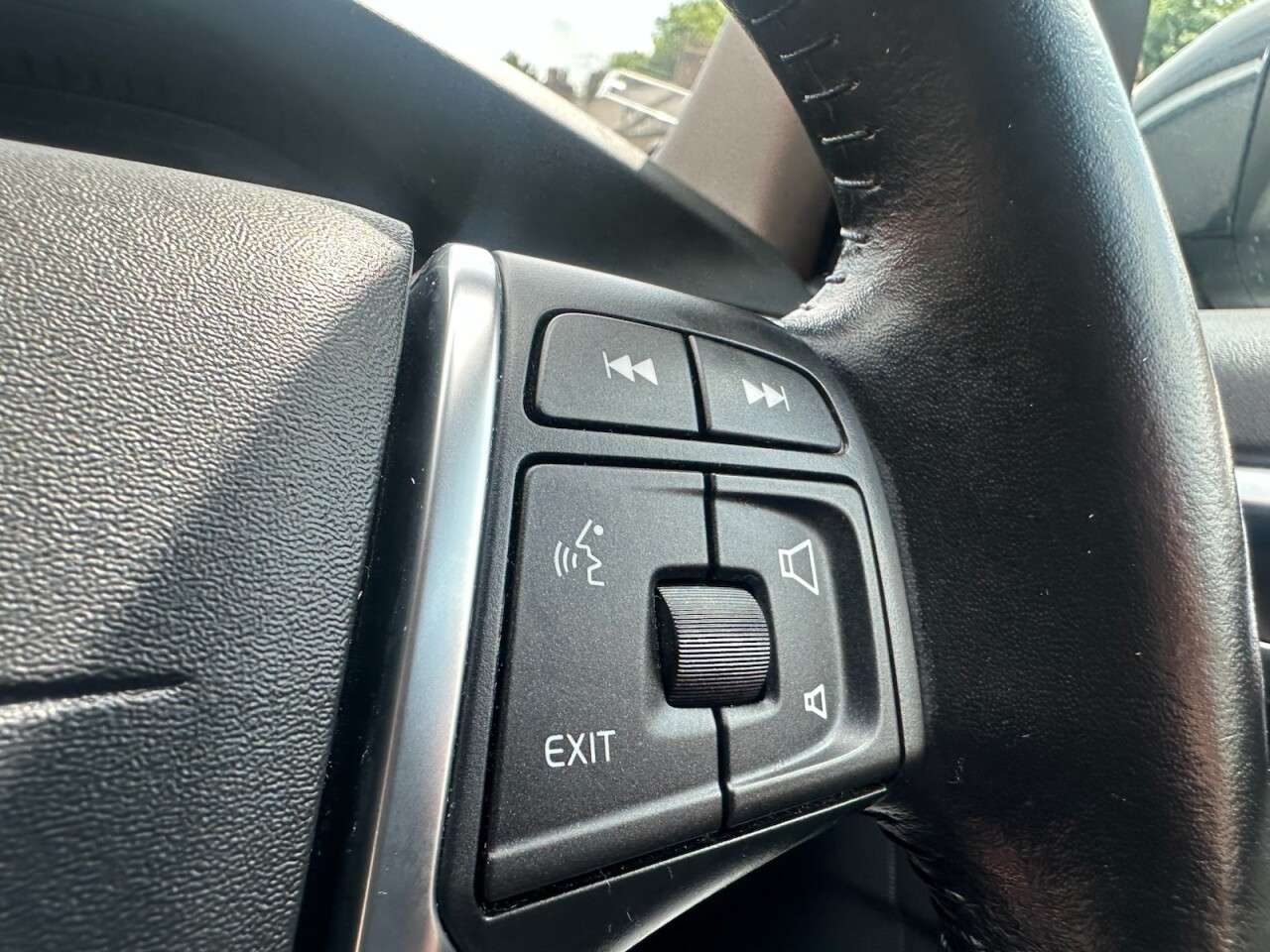 2017 VOLVO S60 2017 VOLVO S60