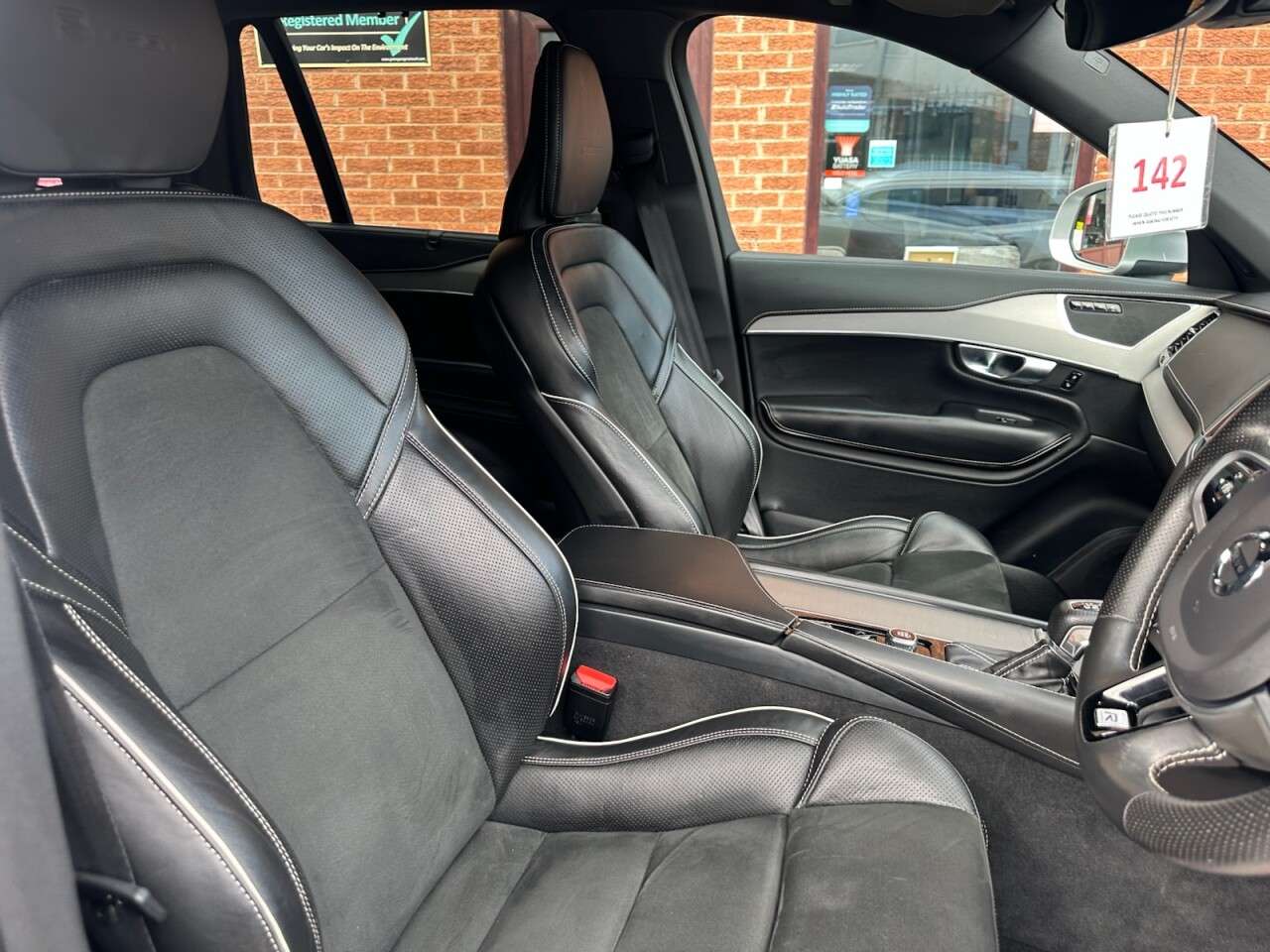 2019 VOLVO XC90 2019 VOLVO XC90