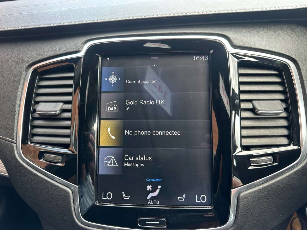 2019 VOLVO XC90 2019 VOLVO XC90