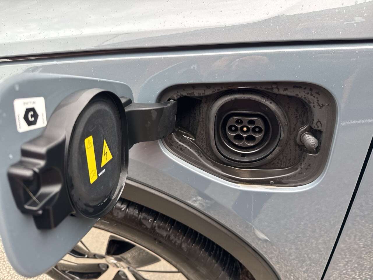 2022 VOLVO XC40 2022 VOLVO XC40