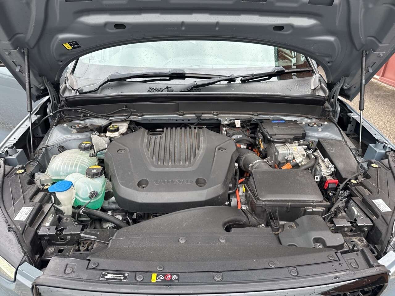 2022 VOLVO XC40 2022 VOLVO XC40