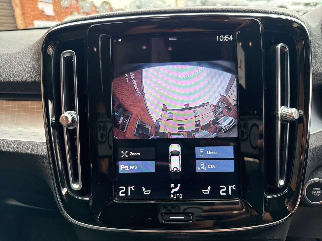 2022 VOLVO XC40 2022 VOLVO XC40