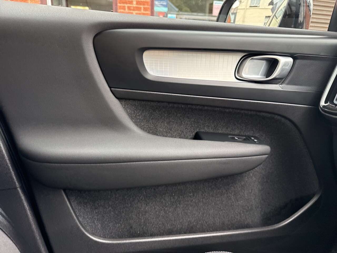 2022 VOLVO XC40 2022 VOLVO XC40