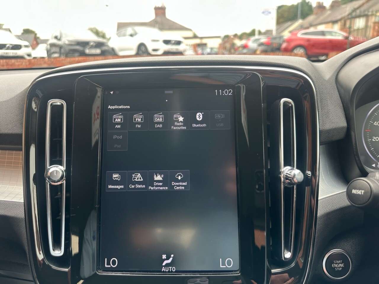 2019 VOLVO XC40 2019 VOLVO XC40