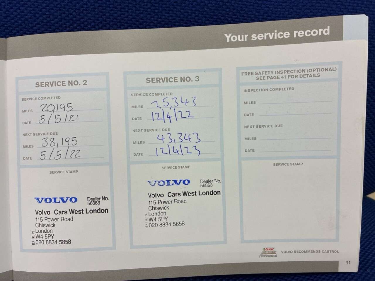 2019 VOLVO XC40 2019 VOLVO XC40