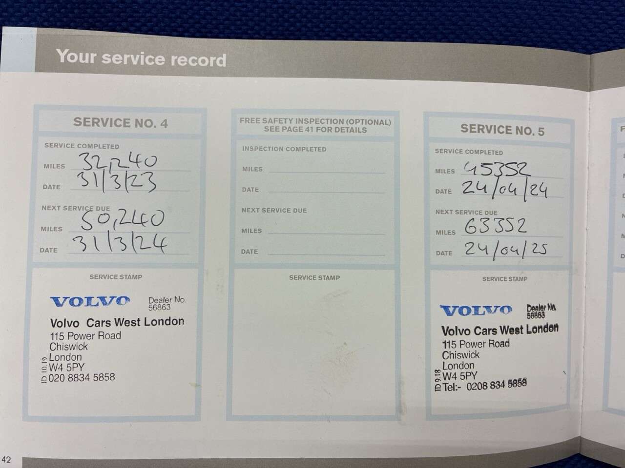 2019 VOLVO XC40 2019 VOLVO XC40