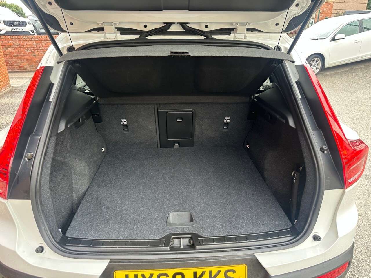 2018 VOLVO XC40 2018 VOLVO XC40