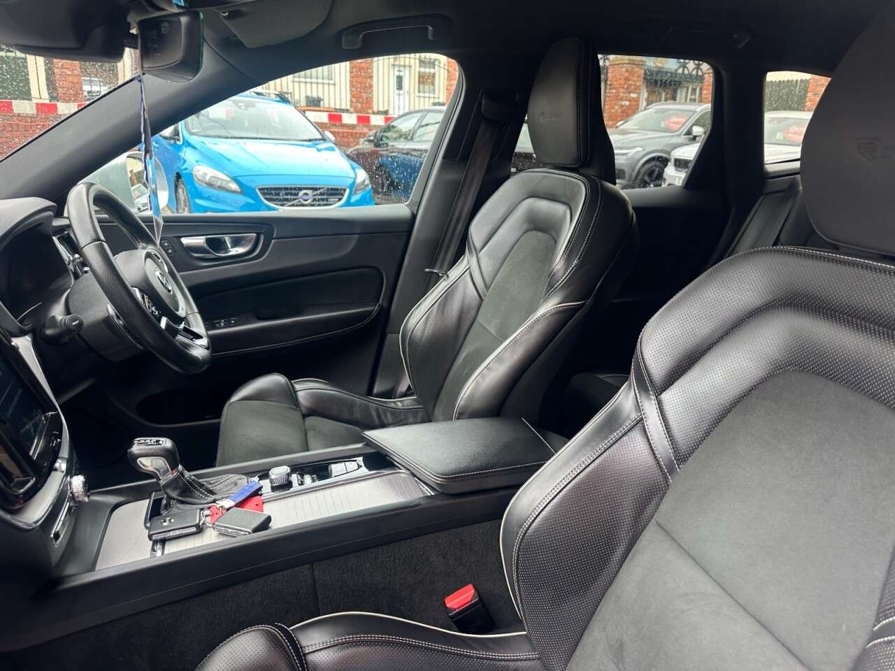 2019 VOLVO XC60 2019 VOLVO XC60