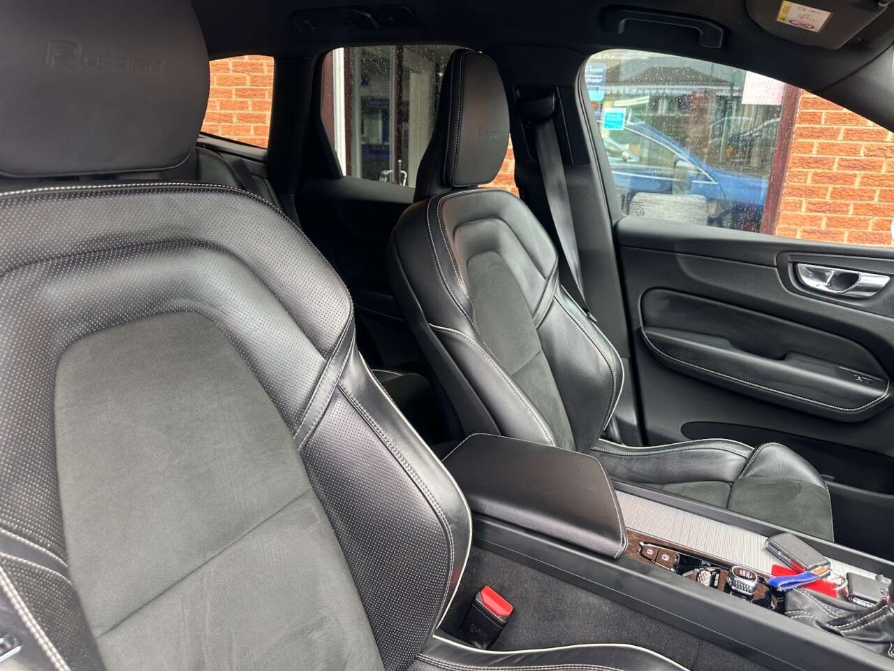 2019 VOLVO XC60 2019 VOLVO XC60