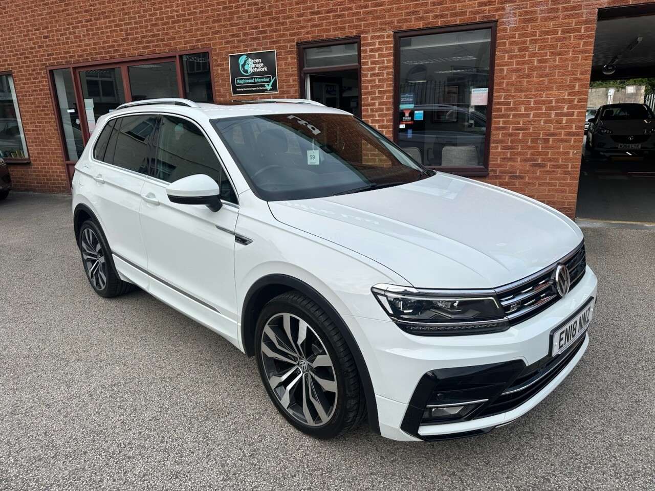 2018 VOLKSWAGEN TIGUAN 2018 VOLKSWAGEN TIGUAN