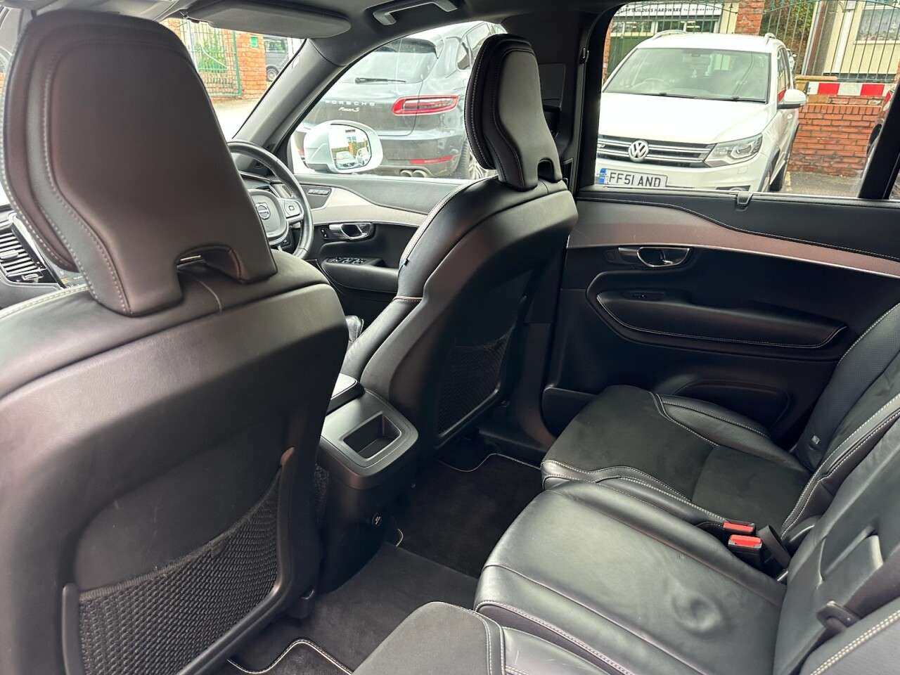 2019 VOLVO XC90 2019 VOLVO XC90