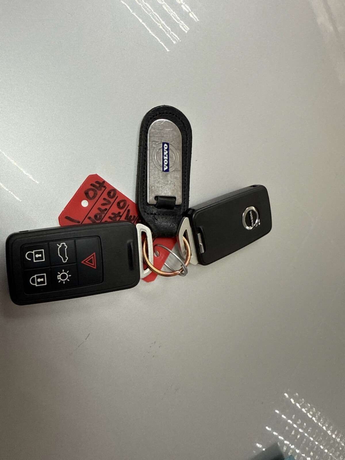 2018 VOLVO V40 2018 VOLVO V40