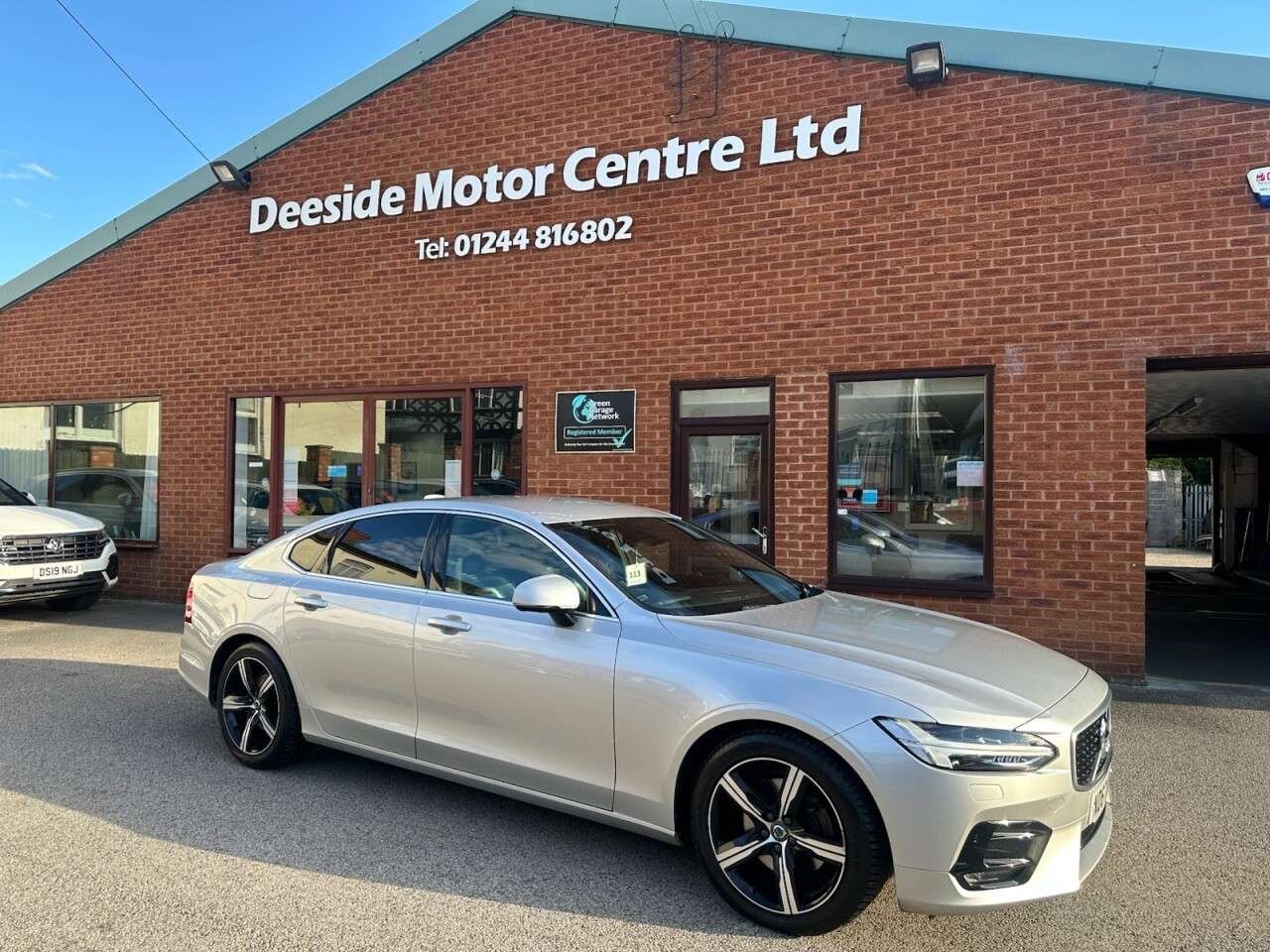 2018 VOLVO S90 2018 VOLVO S90