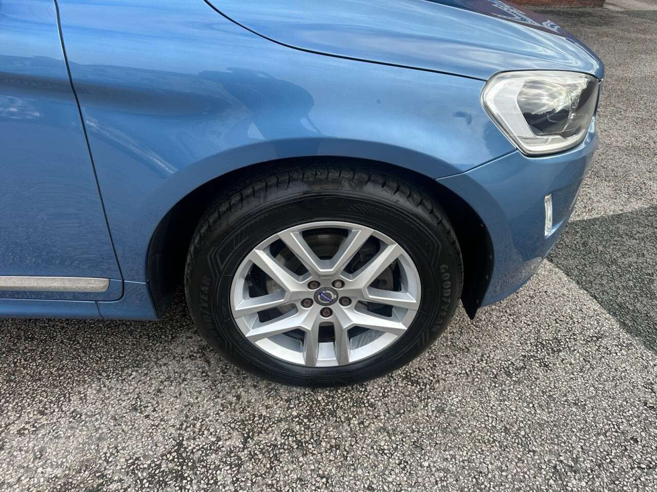 2016 VOLVO XC60 2016 VOLVO XC60