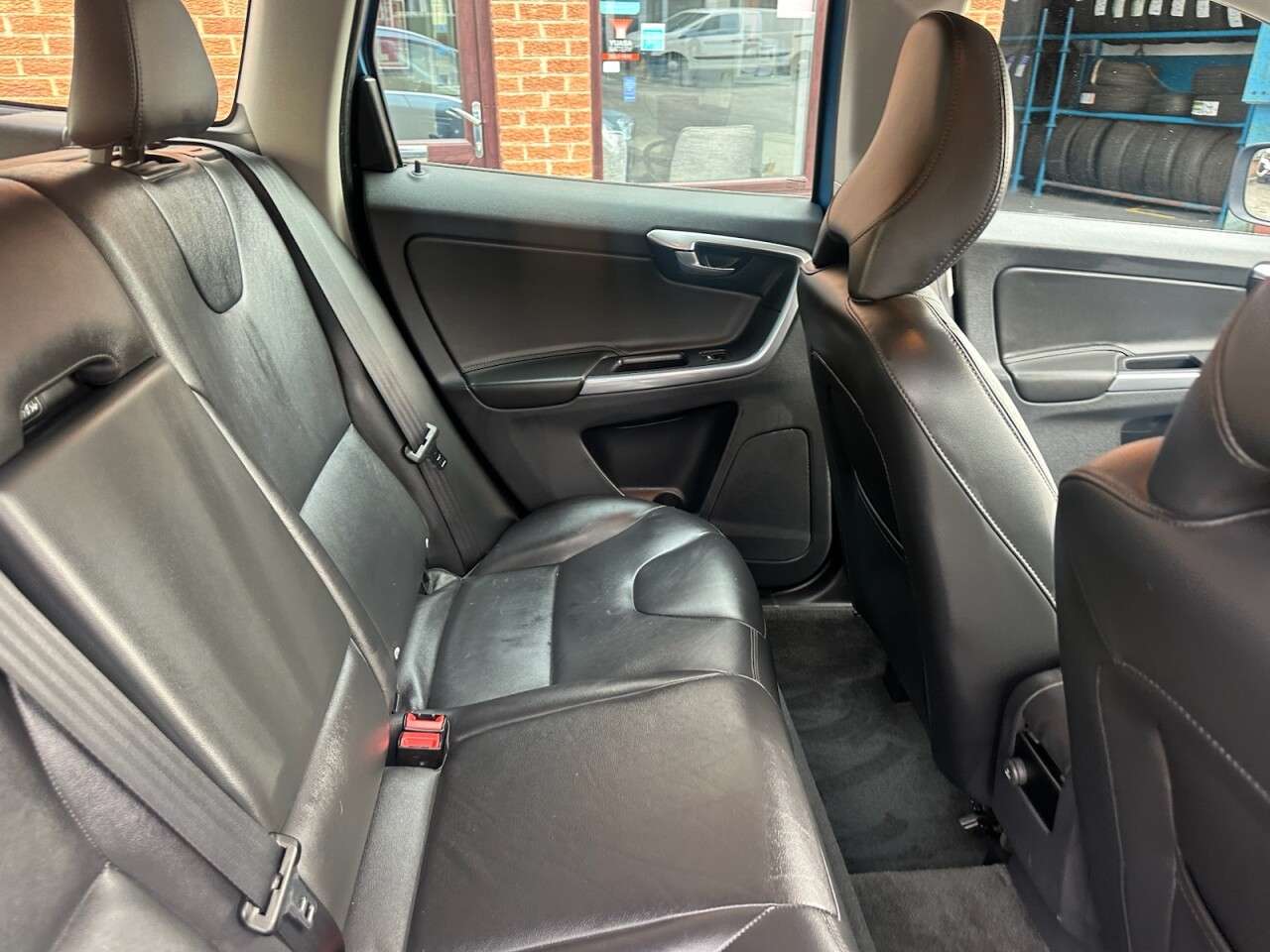 2016 VOLVO XC60 2016 VOLVO XC60