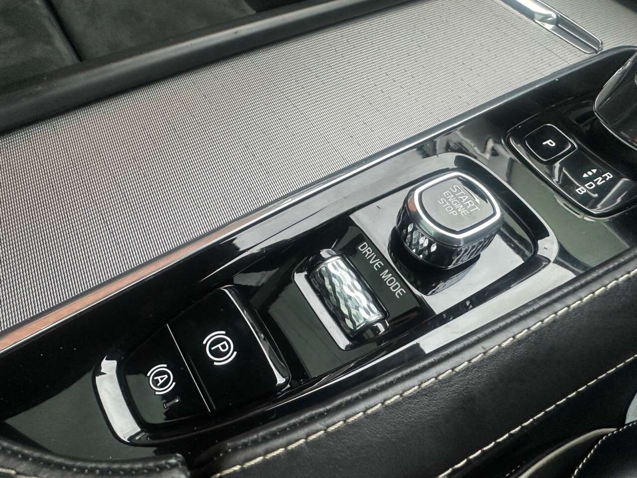 2018 VOLVO XC90 2018 VOLVO XC90