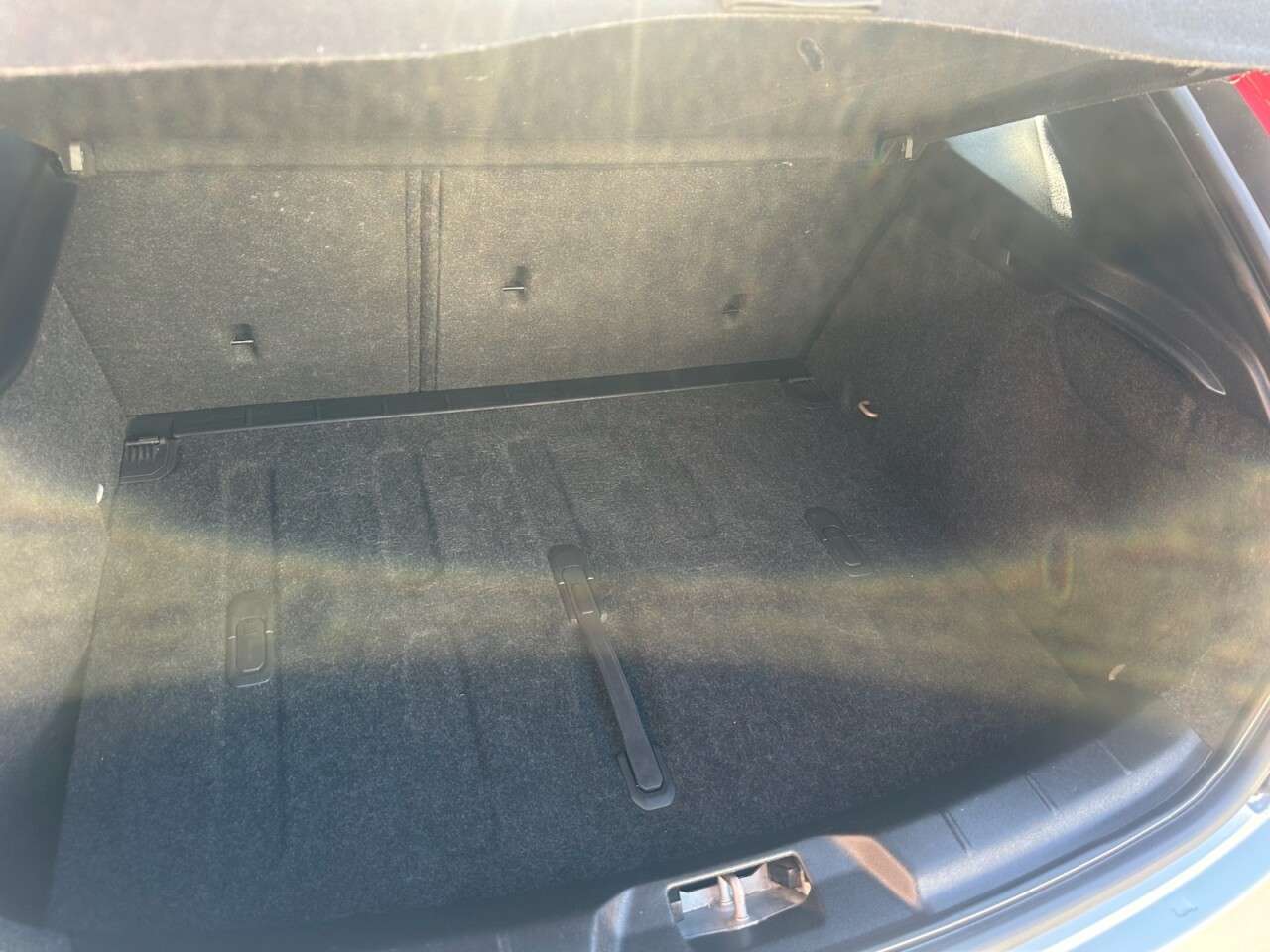 2018 VOLVO V40 2018 VOLVO V40