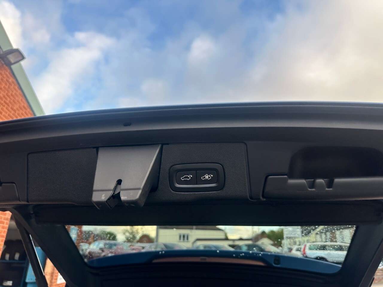 2018 VOLVO XC60 2018 VOLVO XC60