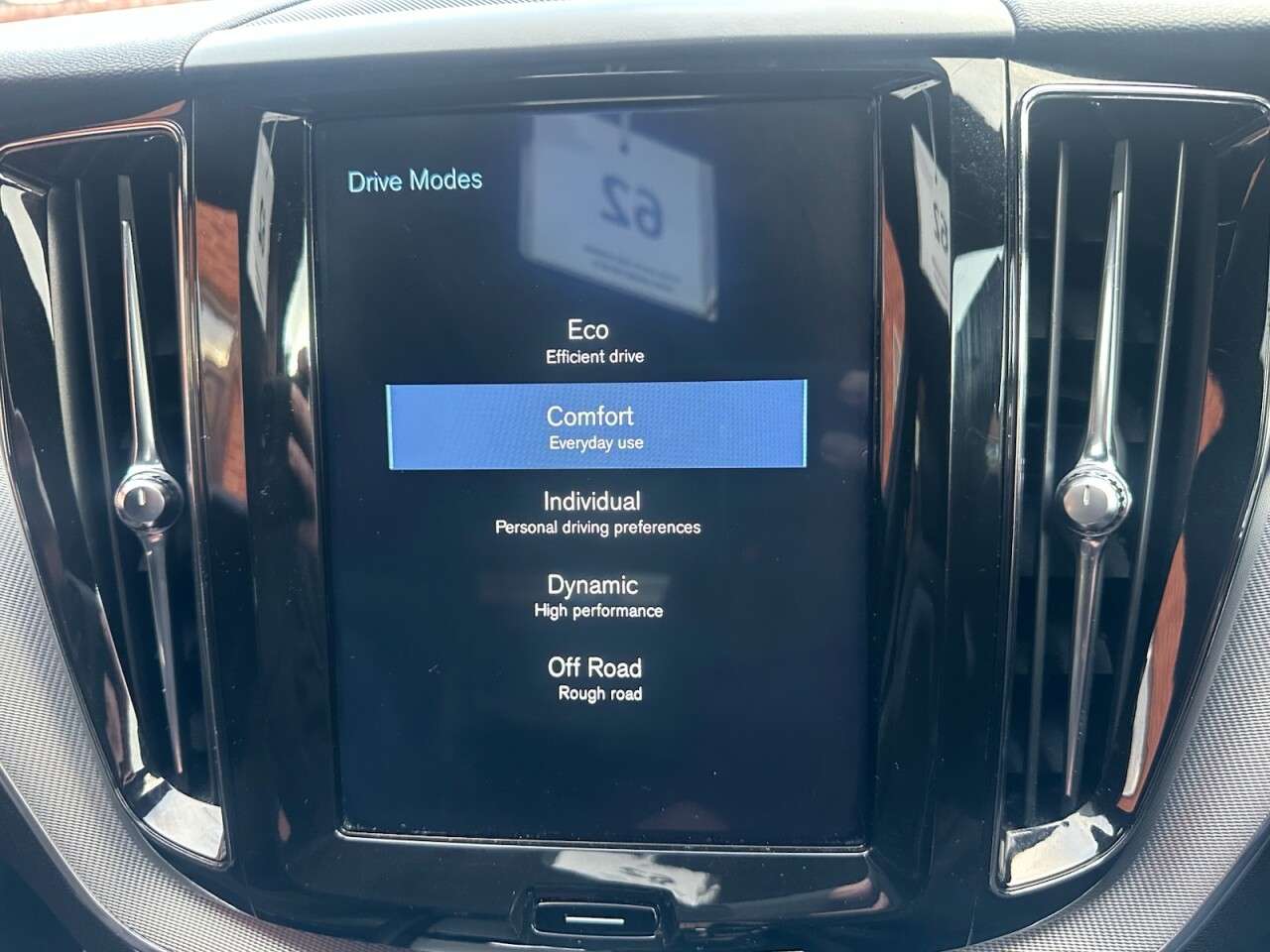 2018 VOLVO XC60 2018 VOLVO XC60