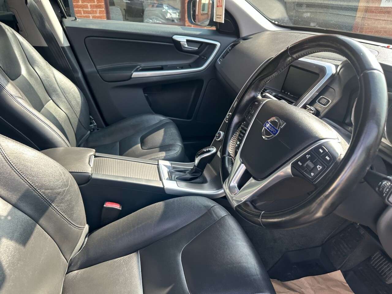 2015 VOLVO XC60 2015 VOLVO XC60