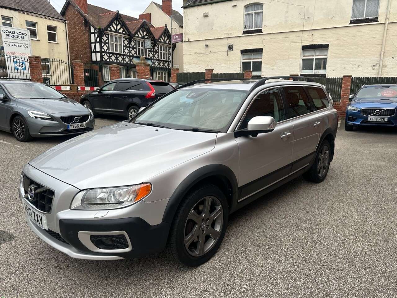 2013 VOLVO XC70 2013 VOLVO XC70
