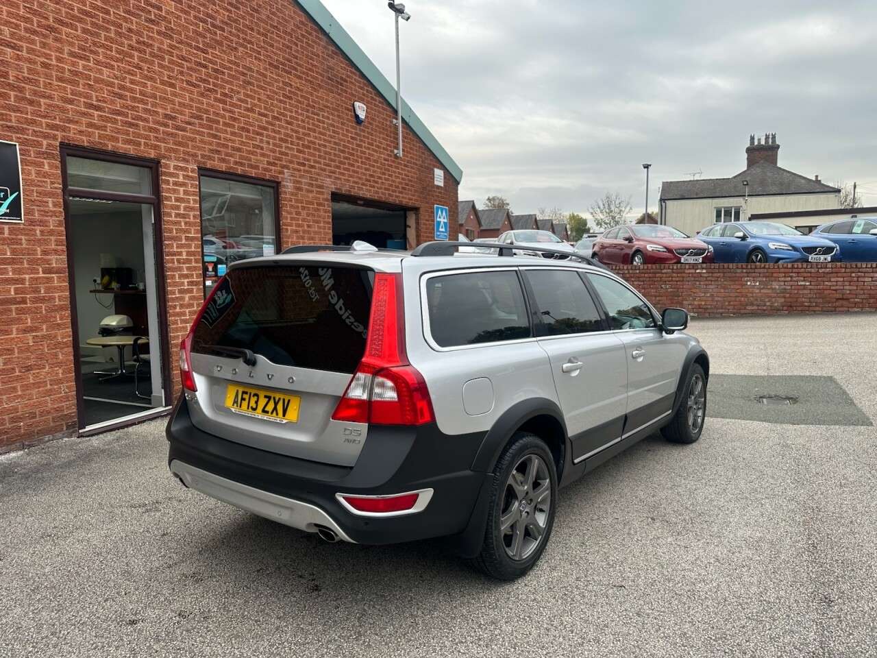 2013 VOLVO XC70 2013 VOLVO XC70