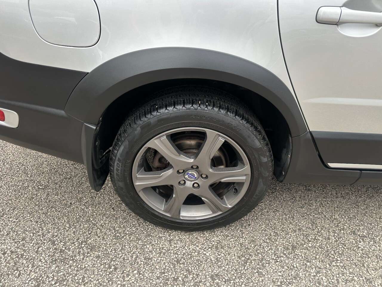 2013 VOLVO XC70 2013 VOLVO XC70