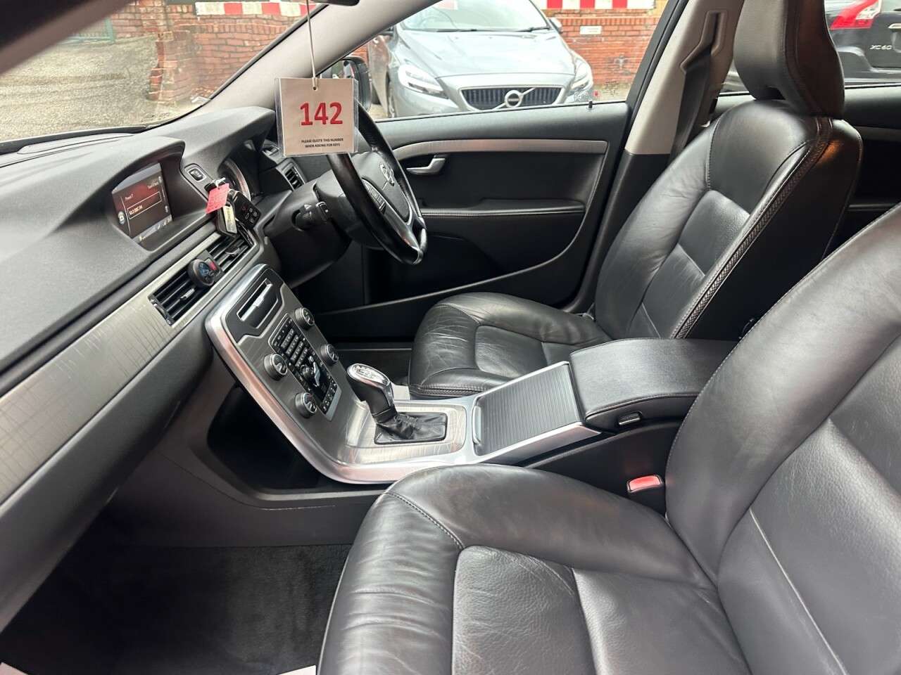 2013 VOLVO XC70 2013 VOLVO XC70