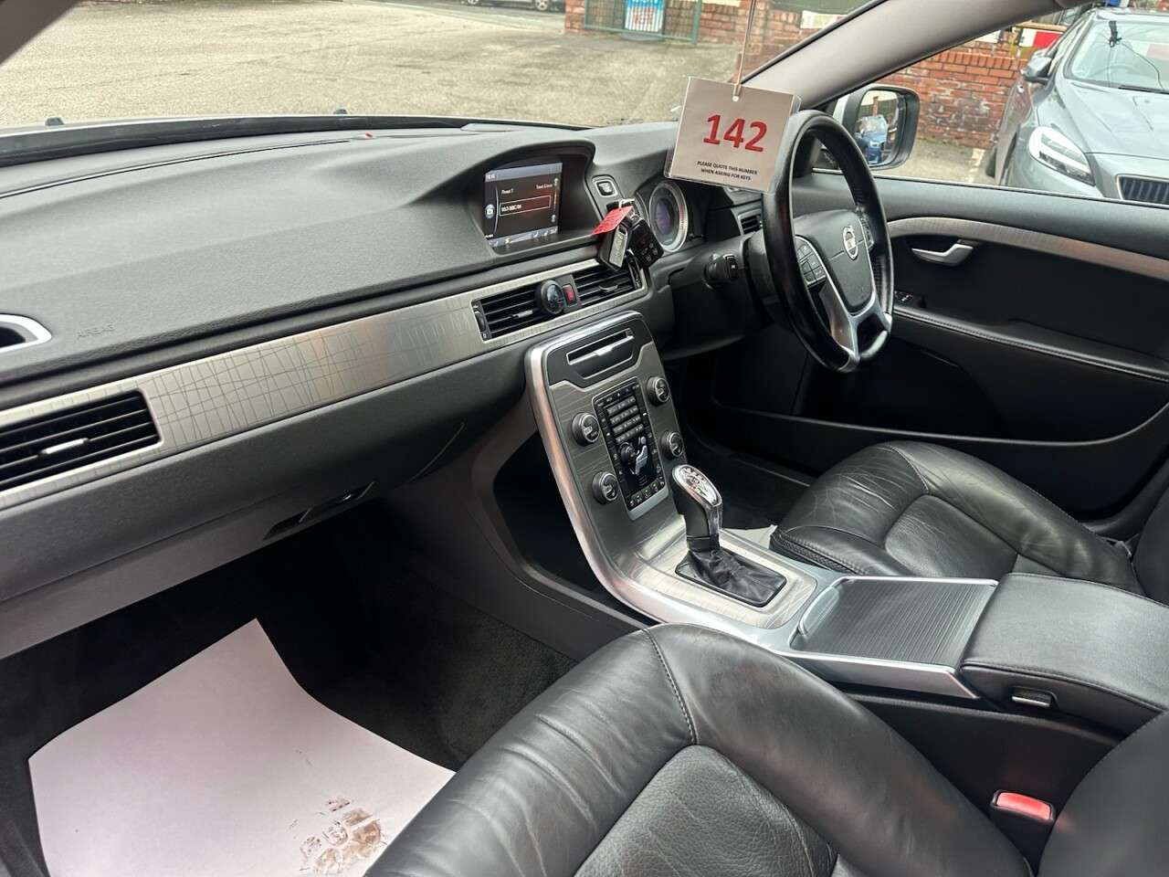 2013 VOLVO XC70 2013 VOLVO XC70