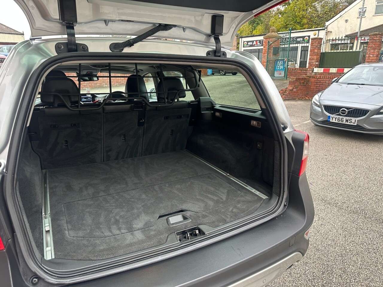 2013 VOLVO XC70 2013 VOLVO XC70