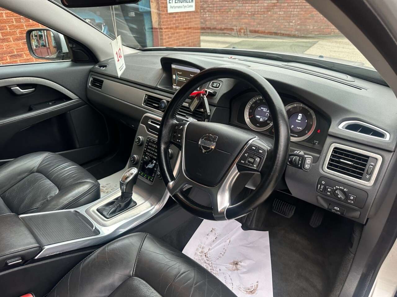 2013 VOLVO XC70 2013 VOLVO XC70