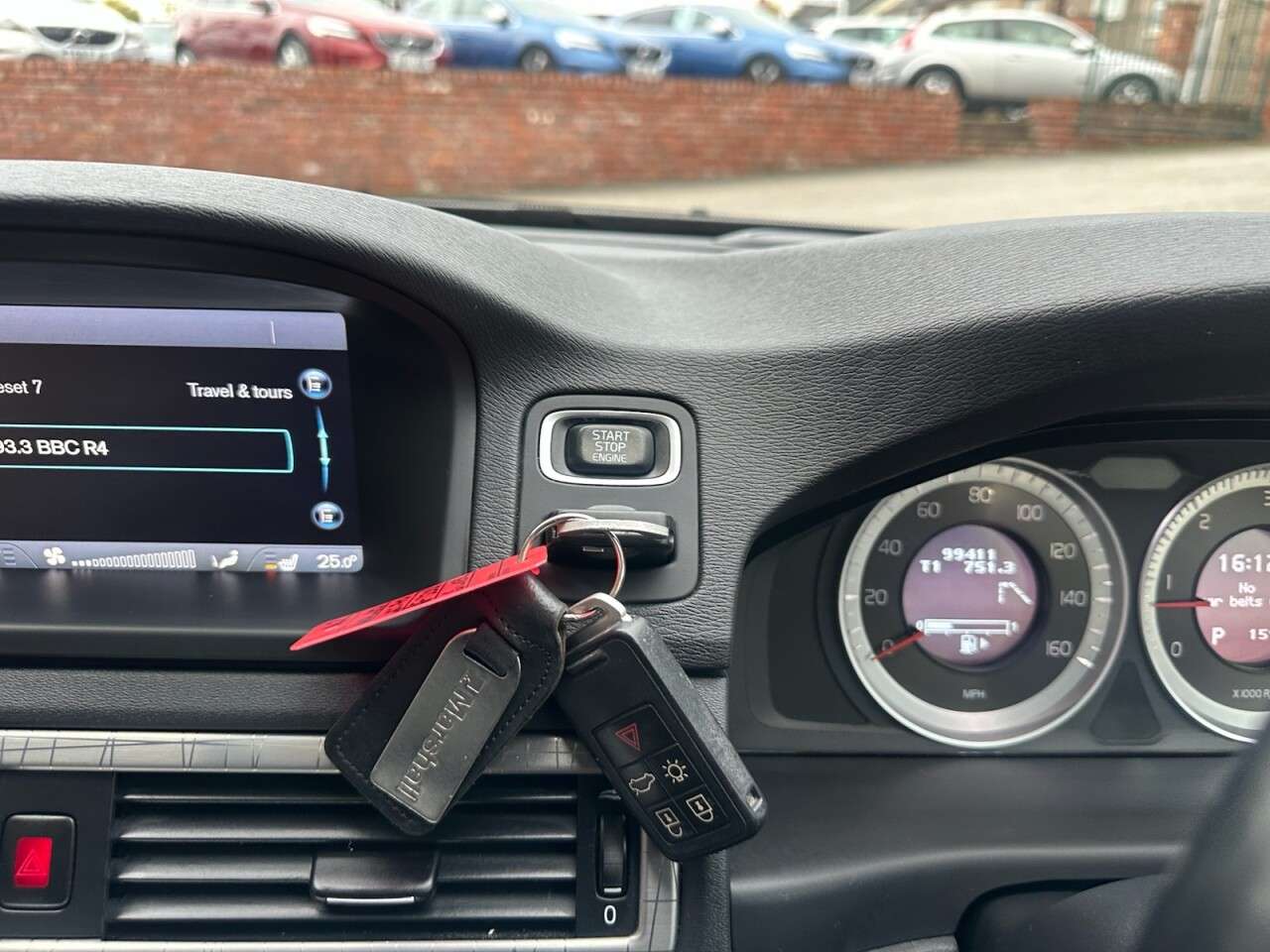 2013 VOLVO XC70 2013 VOLVO XC70