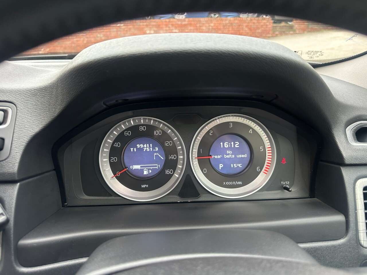 2013 VOLVO XC70 2013 VOLVO XC70