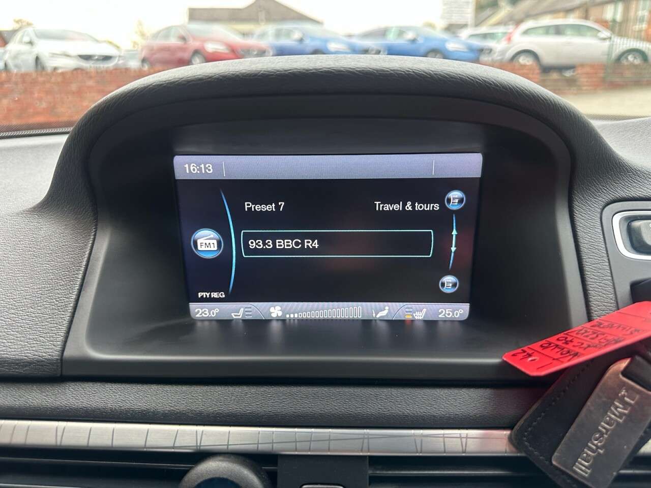 2013 VOLVO XC70 2013 VOLVO XC70