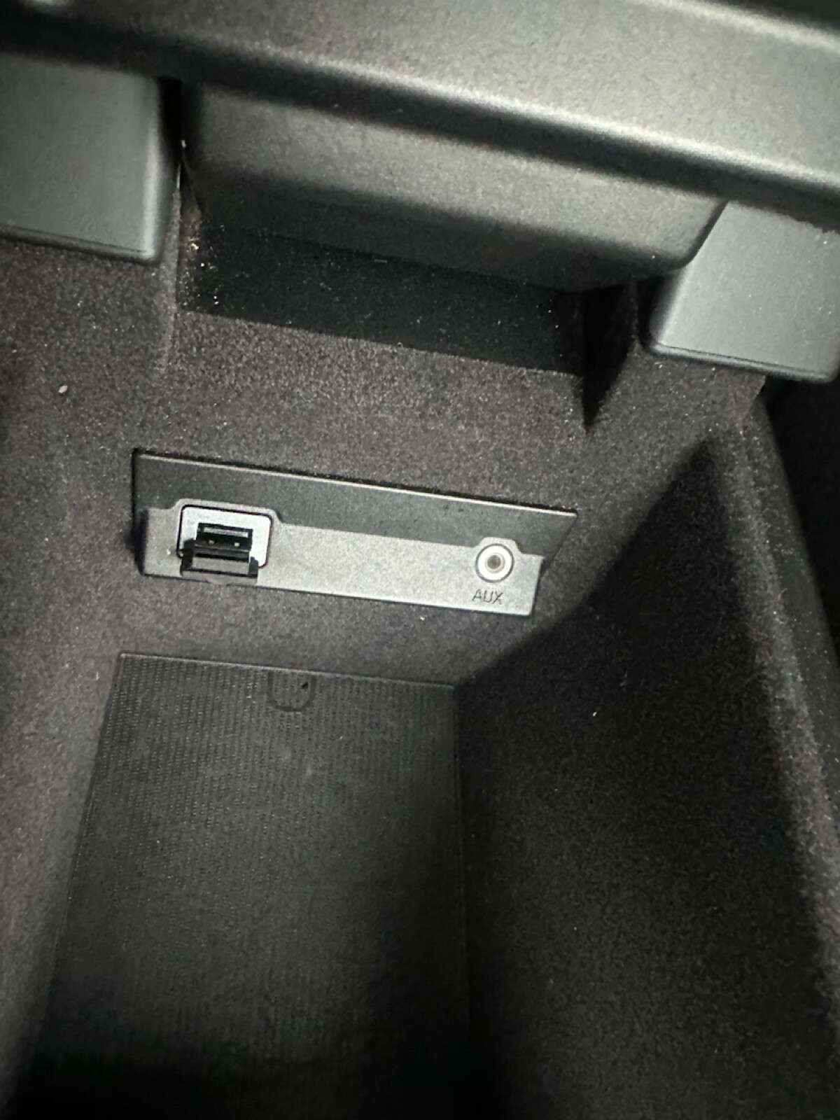 2013 VOLVO XC70 2013 VOLVO XC70