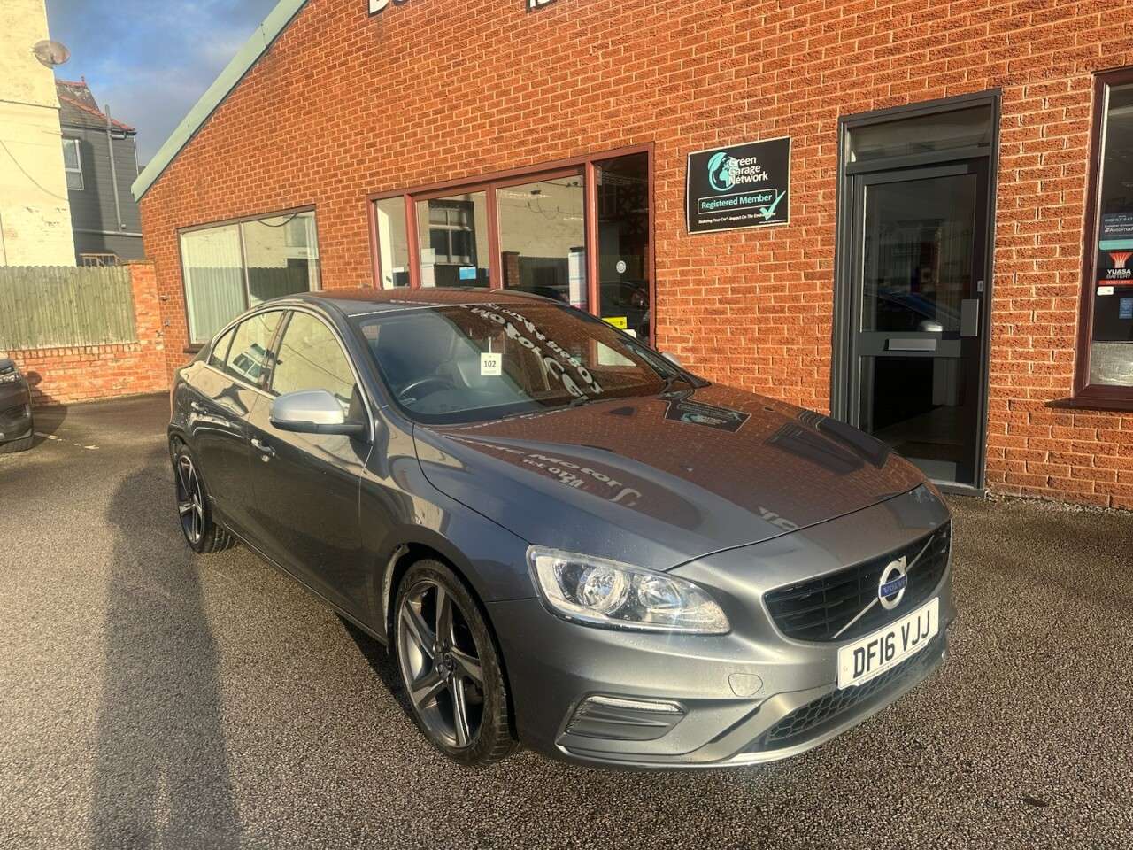 2016 VOLVO S60 2016 VOLVO S60