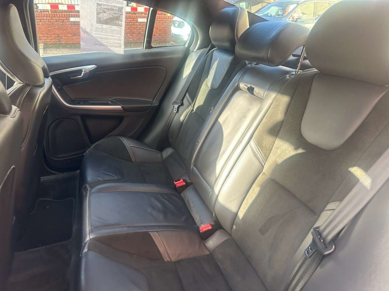 2016 VOLVO S60 2016 VOLVO S60