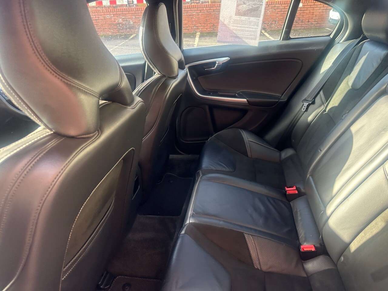 2016 VOLVO S60 2016 VOLVO S60