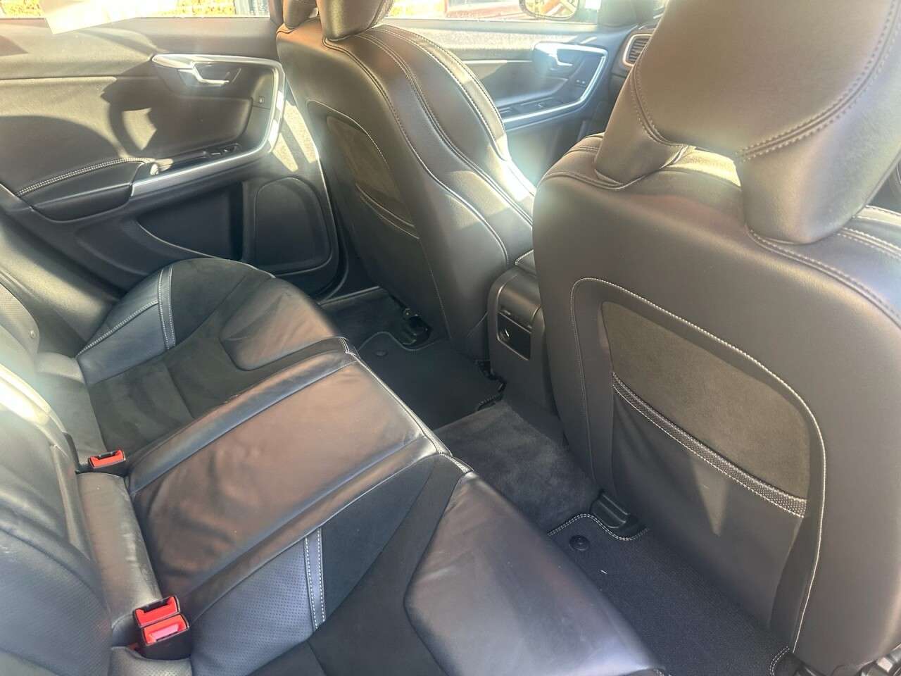 2016 VOLVO S60 2016 VOLVO S60