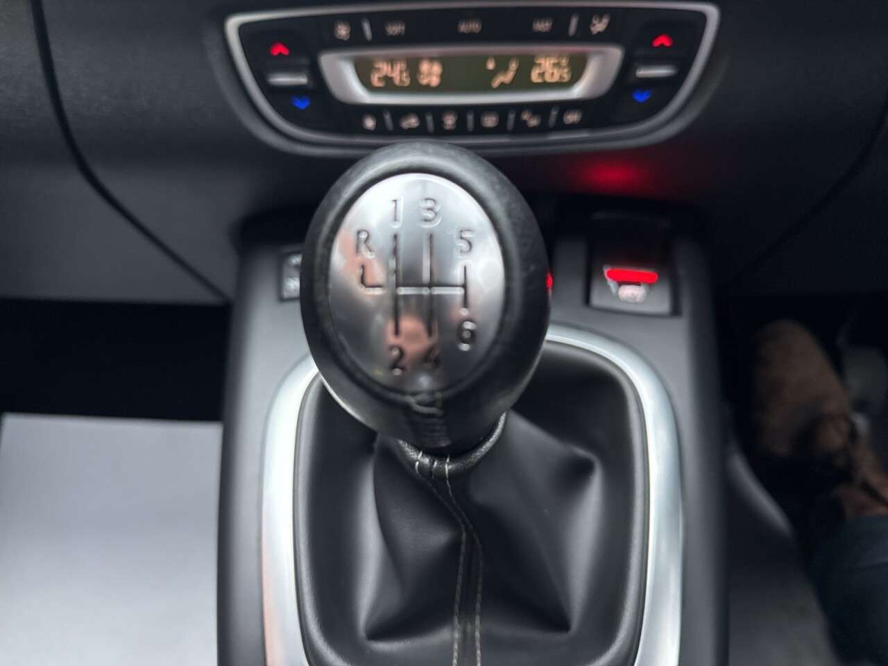 2014 RENAULT GRAND SCENIC 2014 RENAULT GRAND SCENIC