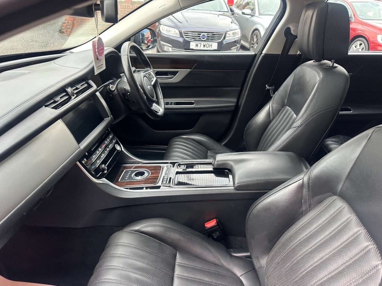 2017 JAGUAR XF 2017 JAGUAR XF