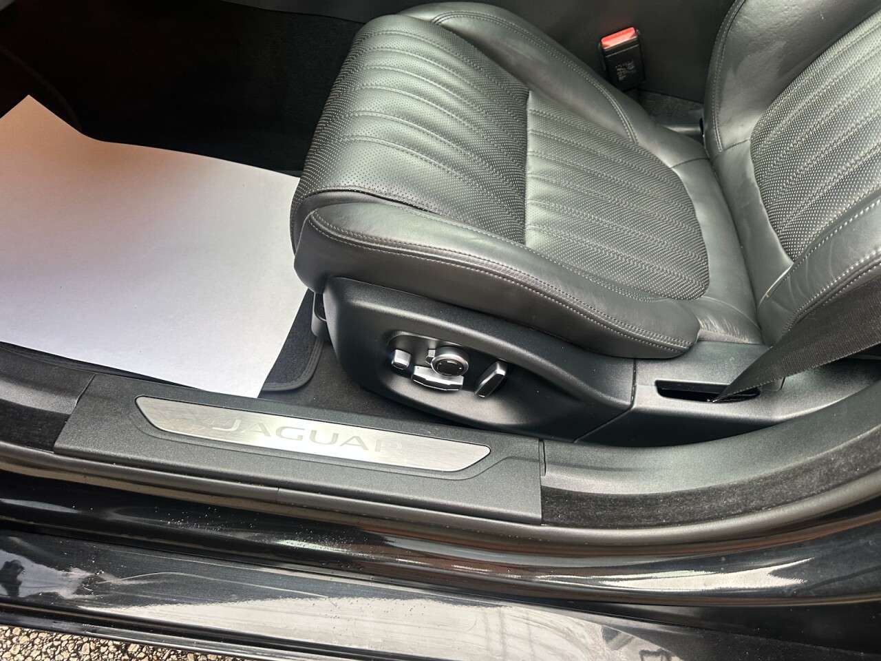 2017 JAGUAR XF 2017 JAGUAR XF