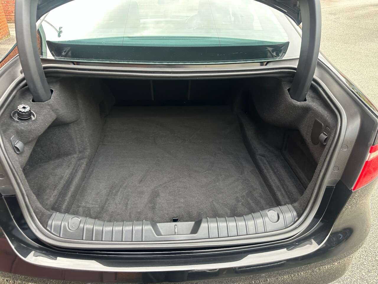 2017 JAGUAR XF 2017 JAGUAR XF