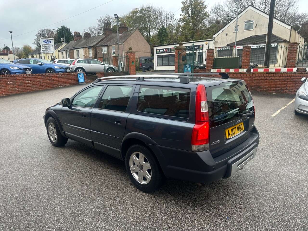 2007 VOLVO XC70 2007 VOLVO XC70
