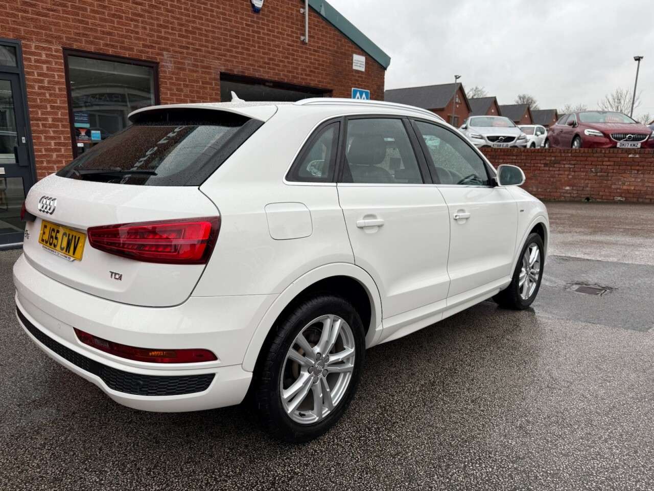 2015 AUDI Q3 2015 AUDI Q3