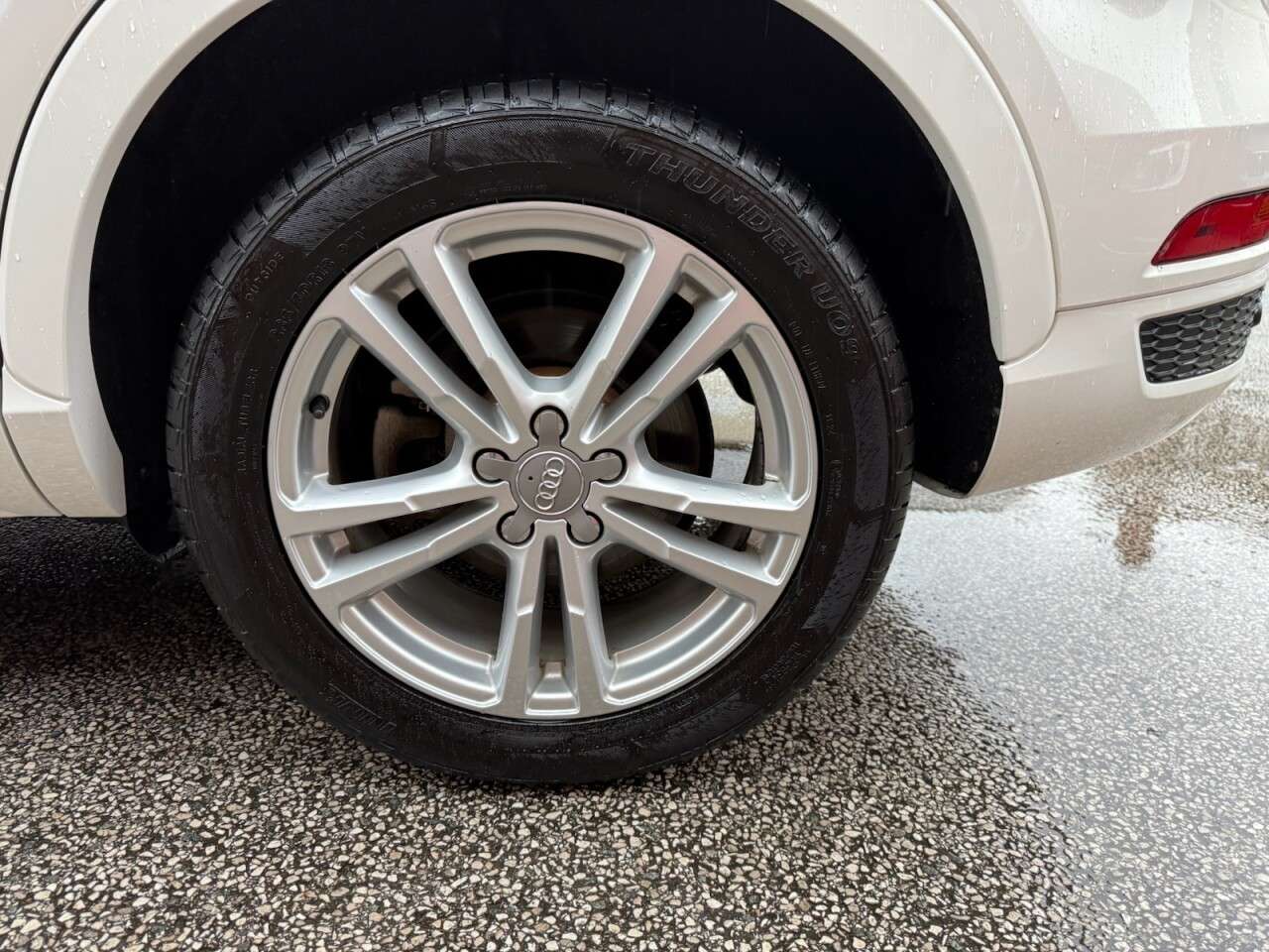 2015 AUDI Q3 2015 AUDI Q3