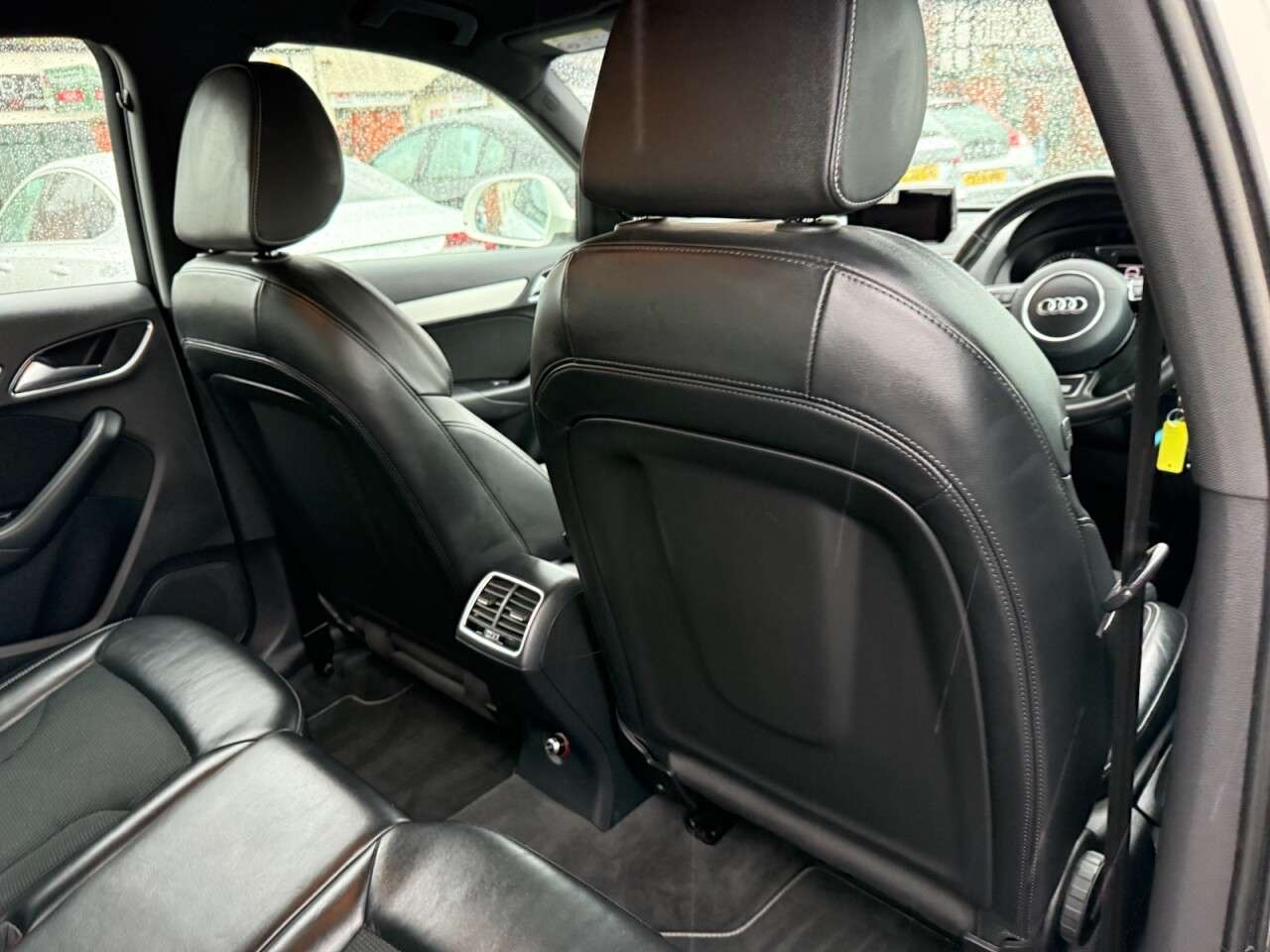 2015 AUDI Q3 2015 AUDI Q3