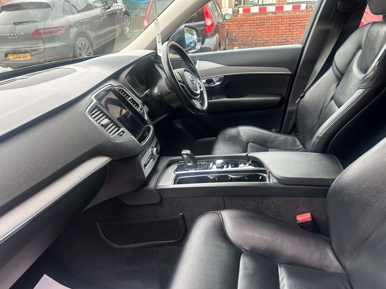 2020 VOLVO XC90 2020 VOLVO XC90