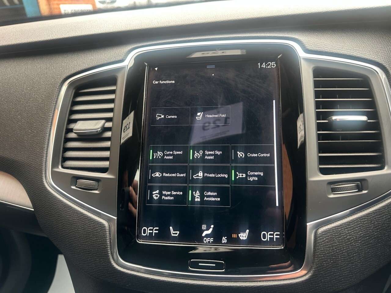 2020 VOLVO XC90 2020 VOLVO XC90